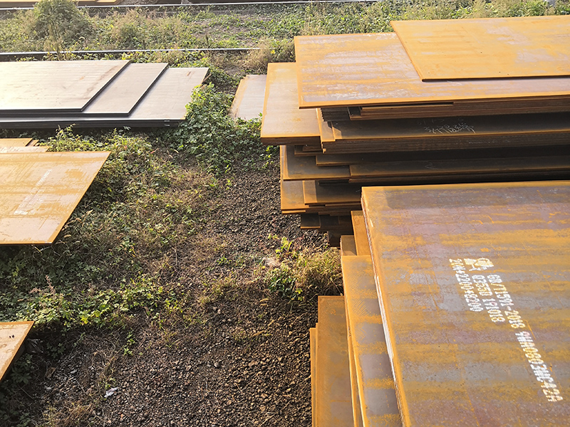 陜西岐山Q355NEZ25室外倉庫存放鋼板不宜超過兩個月